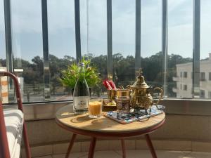 Agadir centre Appartement luxe 2 chambres balcon vue panoramique exceptionnelle proche plage