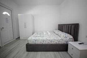 Quiet Blue Guesthouse