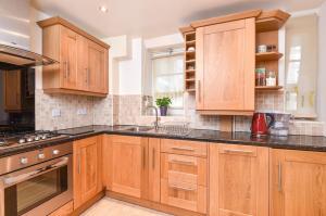 2 bedroom flat - 15 min walk to Big Ben