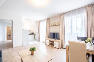 Prime Stay - Signature One Bedroom Apartment