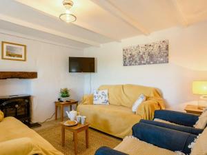 3 Bed in Haverfordwest oc-88892