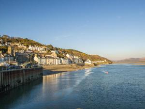 1 Bed in Aberdovey oc-87910