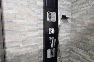 RailwayLoftDesign 8 & Garage ValdiSole I Immobilux