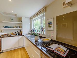 2 Bed in Kingsbridge oc-83124