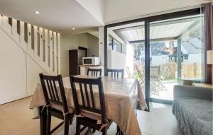 3 Bedroom Beautiful Home In Meschers-Sur-Gironde
