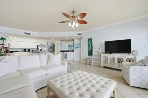 Admirals Quarters 506