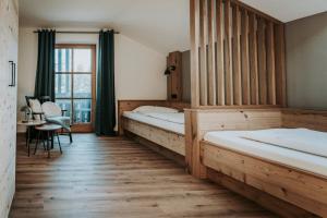 Ferienwohnung Säuling , Landhaus Linde, Seeg-Enzenstetten im Allgäu, mit Königscard