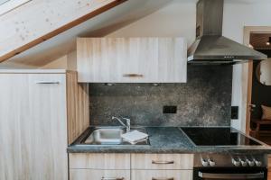 Appartement Tegelberg , Landhaus Linde, Seeg-Enzenstetten im Allgäu, mit Königscard