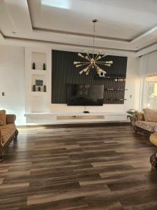 luxe Apartments