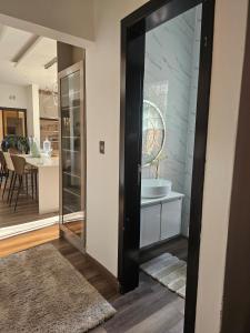 luxe Apartments