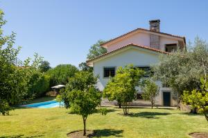 Luxury Classic Villa with Private Pool - Bom Jesus