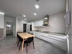 Habitaciones Premium en Planta Baja Centro Elche