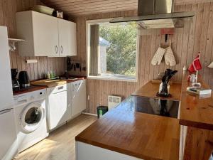 Ferienhaus-in-ruhiger-Lage-mit-Kamin-Terrasse-und-Grenznaehe