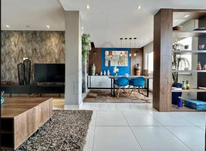 Best 2 bedroom condo 3 bathroom