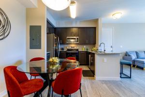 1BR Condo in Fort Myers | Pool + Gym + BBQ