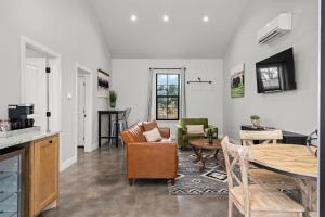 The Pearl Casita at Featherstone Winery