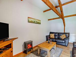 4 Bed in Pembroke oc-44351