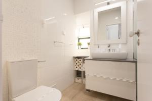 White Tiles in City Center