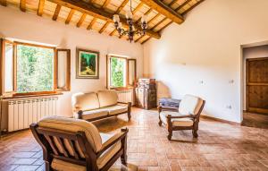 Amazing Home In Pergola