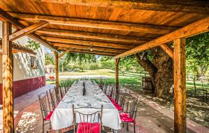 Amazing Home In Pergola