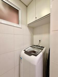 2-Bedroom Apartment next to USP across from the mall