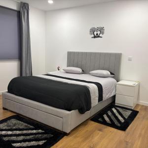 T1 Luxgarden