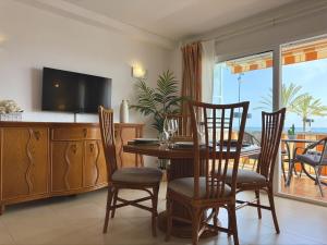 La Caracola III BeachFront & City Center Apartment