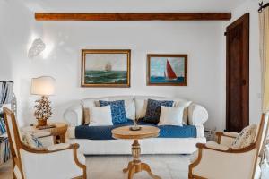 PORTO CERVO - Elegante villetta con giardino e parcheggio