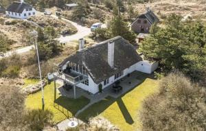 4 Bedroom Amazing Home In Nørre Nebel