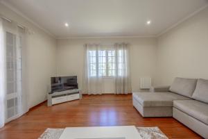 Tonys House by YOUR KEY MADEIRA