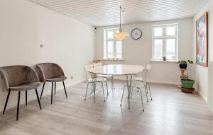 3 Bedroom Amazing Home In Herning