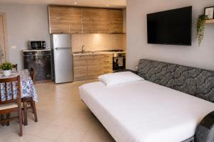 Enis Apartaments 3
