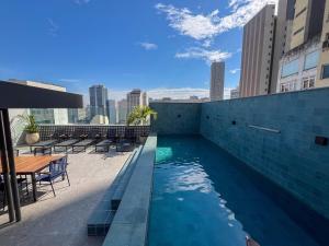 Dias Downtown by Cris Borriello