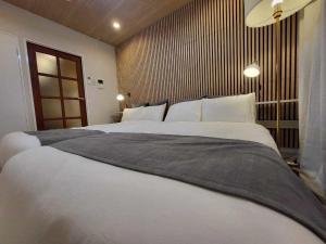 Aqua Coat Camphorwood 205 - Vacation STAY 21187