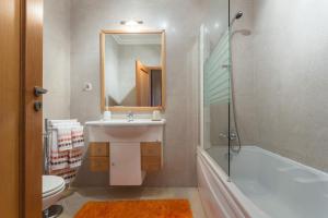 Modern Apartment with Pool in Vilamoura