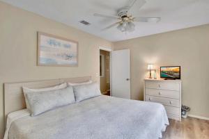 905 Mallery