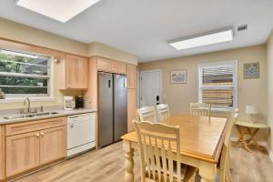 905 Mallery