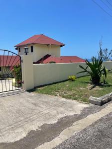 5 Bedroom stunning sunsets views