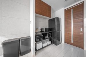 GREATNESS 202 - Vacation STAY 21814