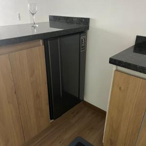 Ideal stay near the airport with parking & WiFi