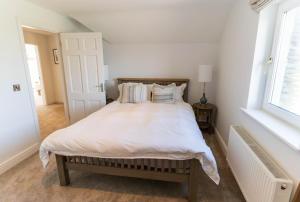 5 The Cloisters - Waterville