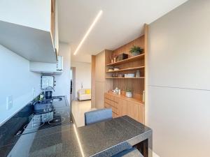 Flat de Luxo com Quarto Privativo 22º Andar no Vertigo