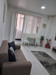 Apartment In Militari Bucharest 1