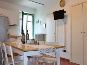 Dolce Vita House - Wine, Views e Relax in La Morra