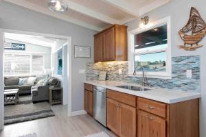 25% Off 30 Stay Walk To Beach Ocean Views