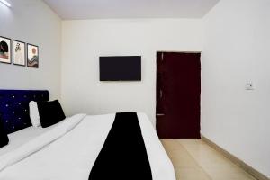 Hotel O Royal Palace