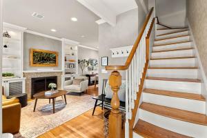 South End Historic Rowhouse - World Cup