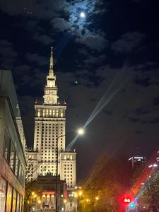 Central Warsaw Apartment near Palac