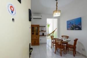 1Qto a 5min da Praia de Copacabana | NSC 7821006