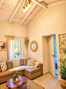 Suite Home Villa Paxos